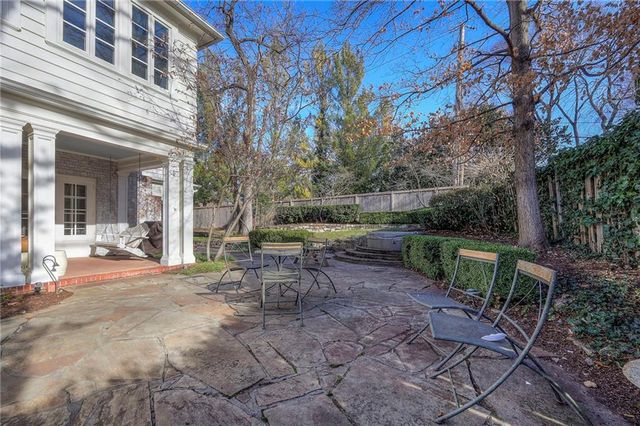 5515 High Drive, Mission Hills, KS 66208