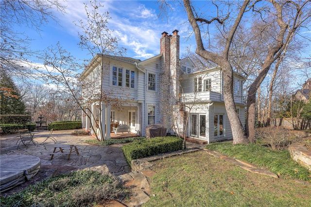 5515 High Drive, Mission Hills, KS 66208