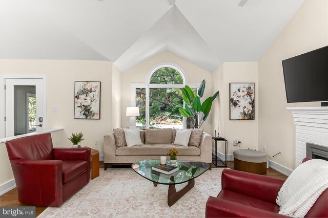 3406 18TH ST N, Arlington, VA 22207