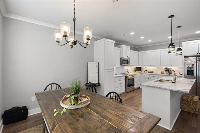 38 Sunset Boulevard, Morrilton, AR 72110