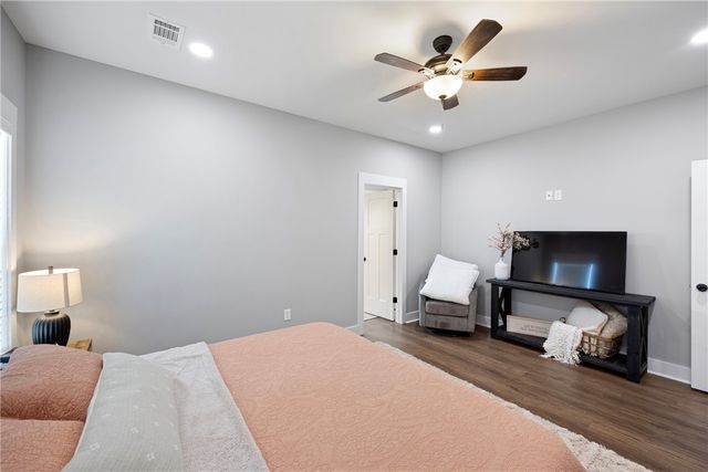 38 Sunset Boulevard, Morrilton, AR 72110