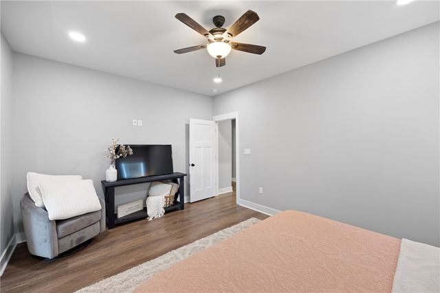 38 Sunset Boulevard, Morrilton, AR 72110