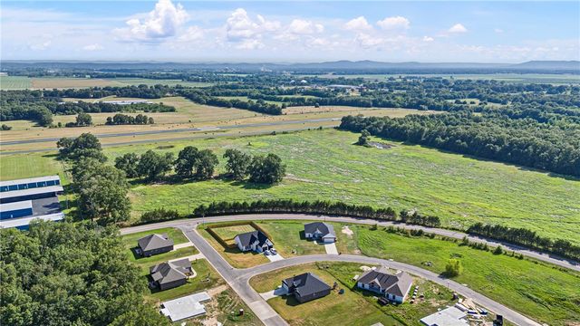 38 Sunset Boulevard, Morrilton, AR 72110