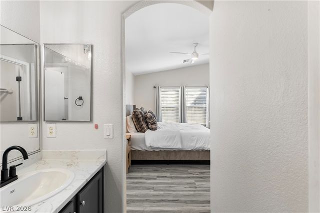 6434 Rusticated Stone Avenue 101, Henderson, NV 89011