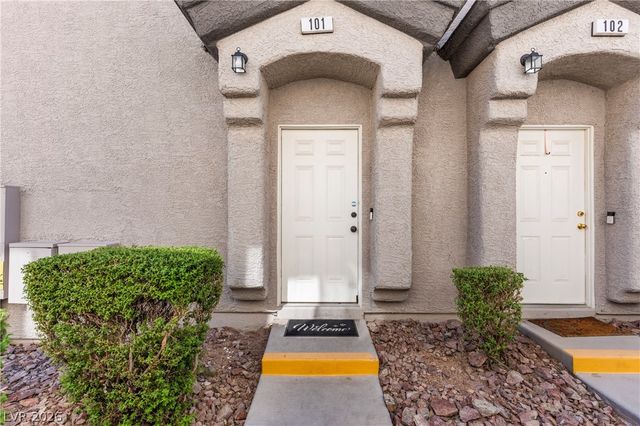 6434 Rusticated Stone Avenue 101, Henderson, NV 89011