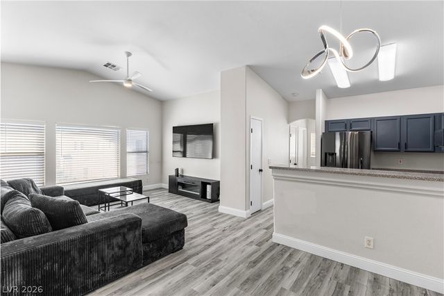 6434 Rusticated Stone Avenue 101, Henderson, NV 89011