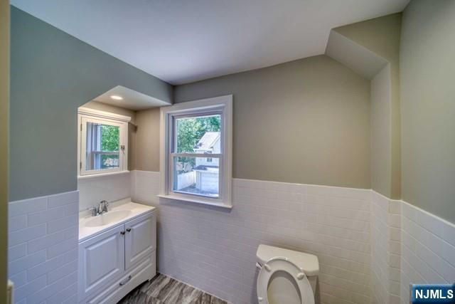 482 Kinderkamack Road 2, Westwood, NJ 07675