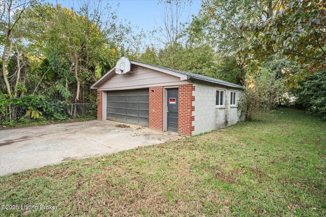 4321 Dohn Ave, Louisville, KY 40216