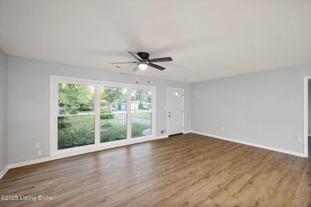 4321 Dohn Ave, Louisville, KY 40216