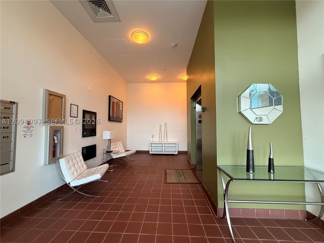 7270 SW 88th St B502, Miami, FL 33156