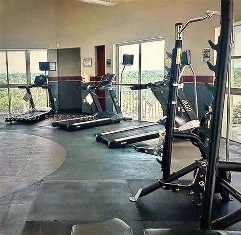 7270 SW 88th St B502, Miami, FL 33156