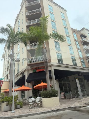 7270 SW 88th St B502, Miami, FL 33156