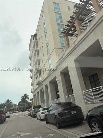 7270 SW 88th St B502, Miami, FL 33156