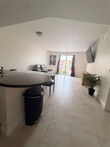 7270 SW 88th St B502, Miami, FL 33156