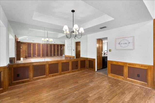 314 Turnstone DR, Buda, TX 78610
