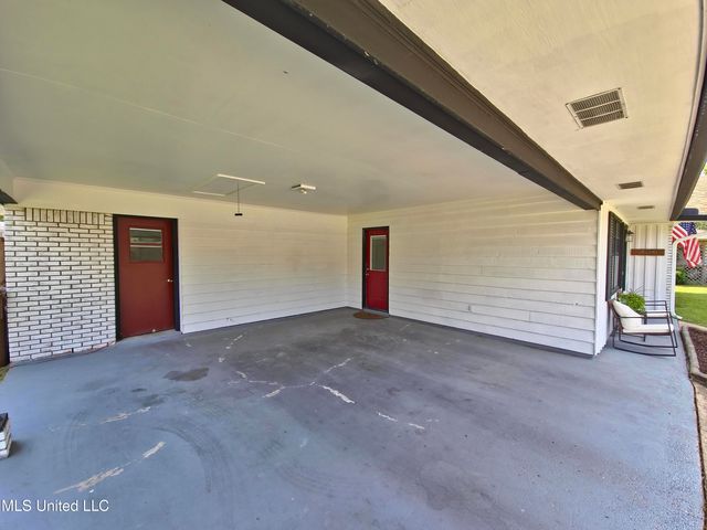 909 Latil Street, Long Beach, MS 39560