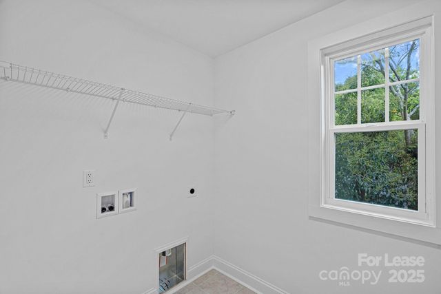 1306 Moretz Avenue, Charlotte, NC 28206