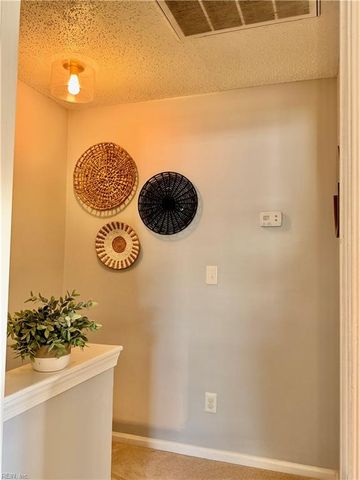 3457 Marabou LN, Virginia Beach, VA 23451