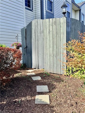 3457 Marabou LN, Virginia Beach, VA 23451