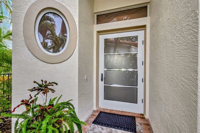 122 Andalusia Way, Palm Beach Gardens, FL 33418