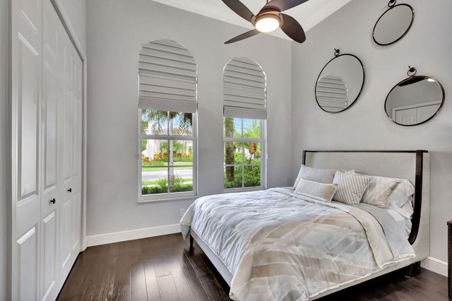 122 Andalusia Way, Palm Beach Gardens, FL 33418