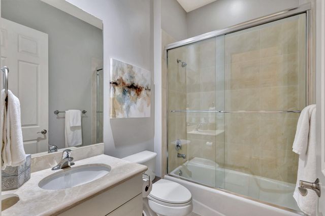 122 Andalusia Way, Palm Beach Gardens, FL 33418