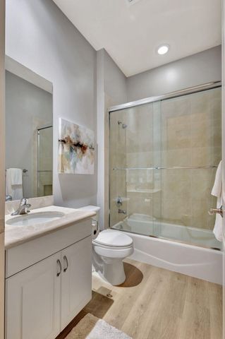 122 Andalusia Way, Palm Beach Gardens, FL 33418