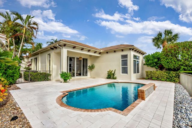 122 Andalusia Way, Palm Beach Gardens, FL 33418