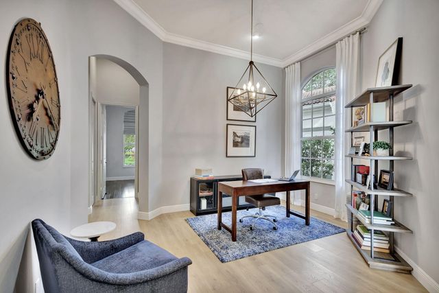 122 Andalusia Way, Palm Beach Gardens, FL 33418