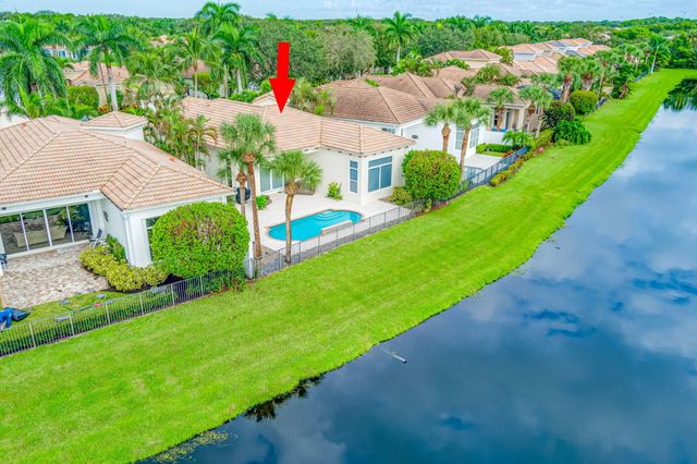 122 Andalusia Way, Palm Beach Gardens, FL 33418