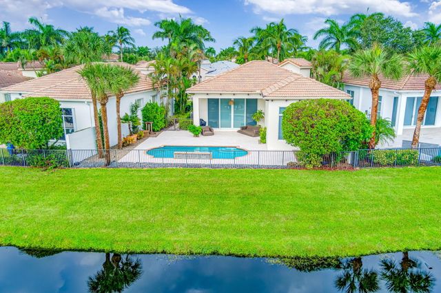 122 Andalusia Way, Palm Beach Gardens, FL 33418