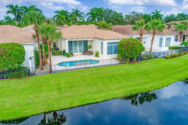 122 Andalusia Way, Palm Beach Gardens, FL 33418