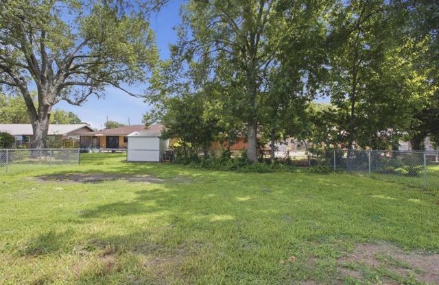 2233 14th Street, Lake Charles, LA 70601