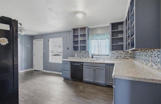 2233 14th Street, Lake Charles, LA 70601
