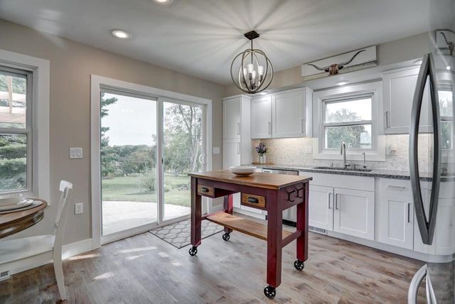 4686-4688 Capitol View Road, Middleton, WI 53562
