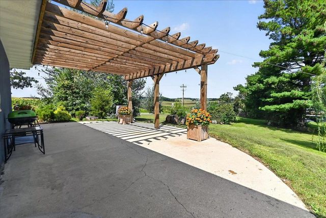 4686-4688 Capitol View Road, Middleton, WI 53562