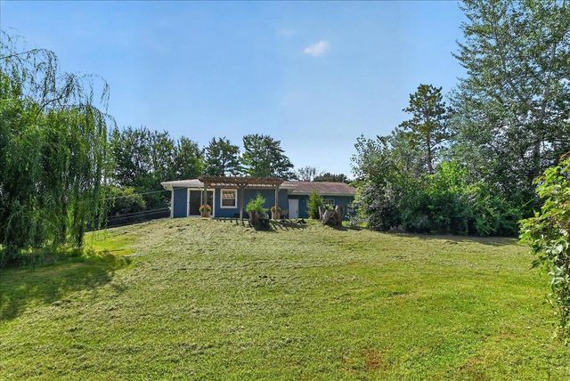 4686-4688 Capitol View Road, Middleton, WI 53562