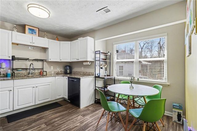 632 Woodknoll Court, Jonesboro, GA 30238