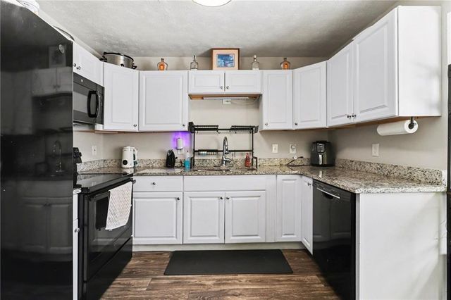 632 Woodknoll Court, Jonesboro, GA 30238