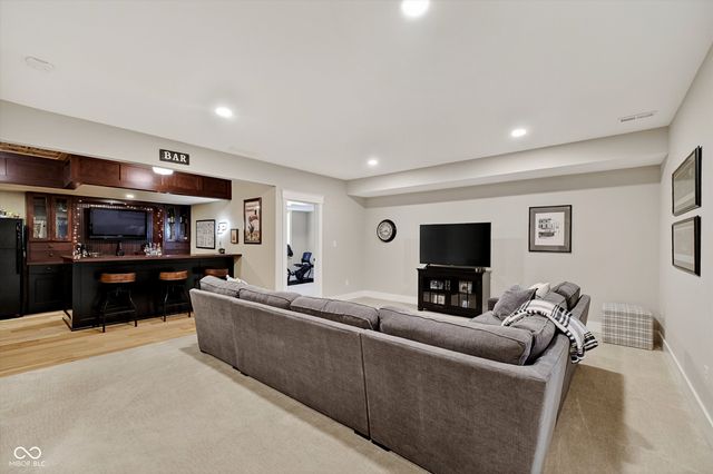 17127 Andry Court, Westfield, IN 46074