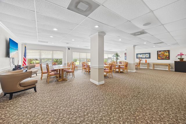 10777 W Sample Road 319, Coral Springs, FL 33065