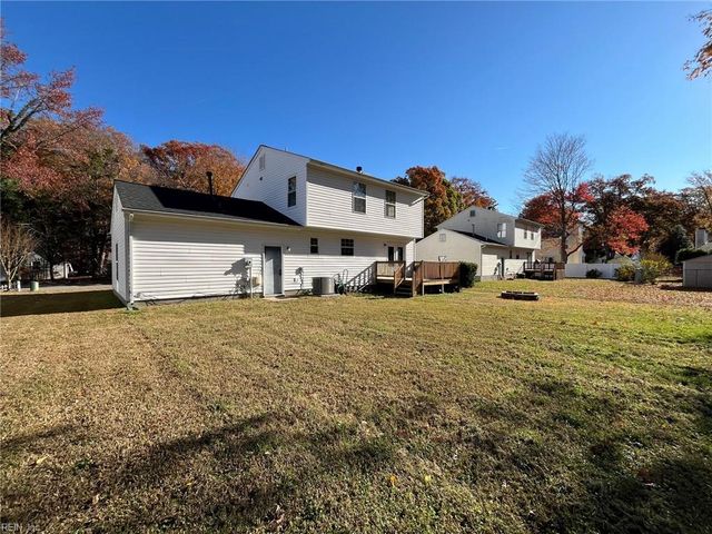 105 Pescara LN, Newport News, VA 23601