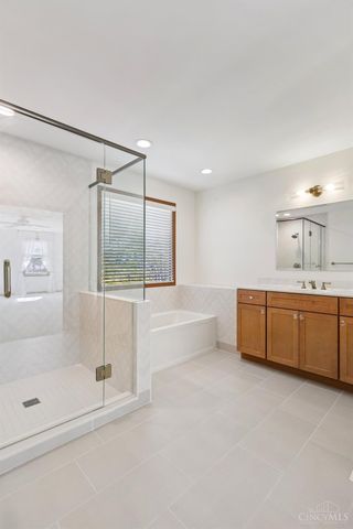 6684 Powner Farm Drive, Green Twp, OH 45248