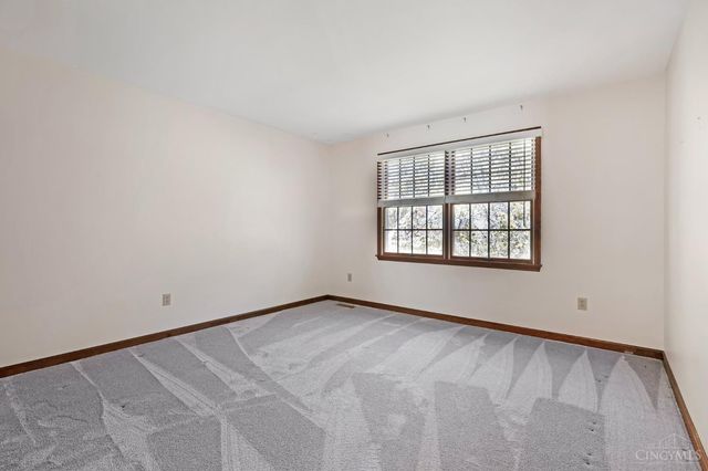 6684 Powner Farm Drive, Green Twp, OH 45248