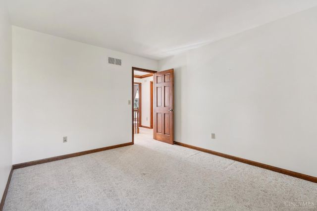 6684 Powner Farm Drive, Green Twp, OH 45248