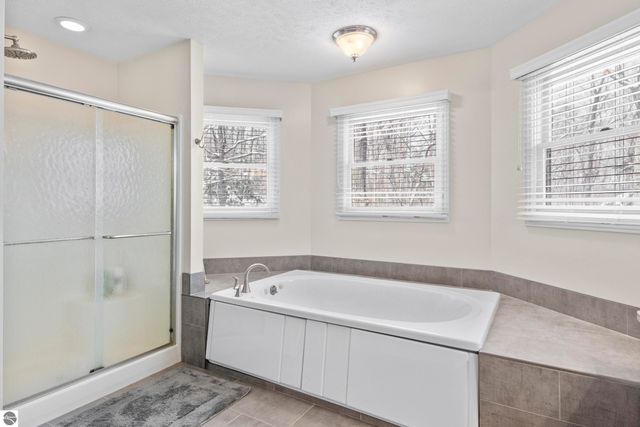 10057 E Leeward Shores Drive, Traverse City, MI 49684