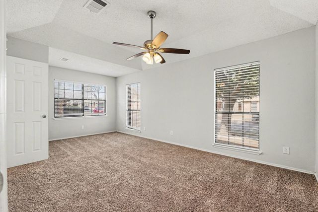 980 Downey Drive, Lewisville, TX 75067