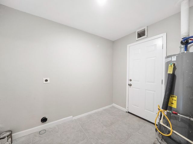 9347 Clearway Drive, Houston, TX 77033