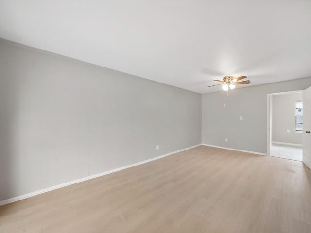 9347 Clearway Drive, Houston, TX 77033