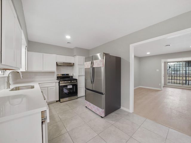 9347 Clearway Drive, Houston, TX 77033